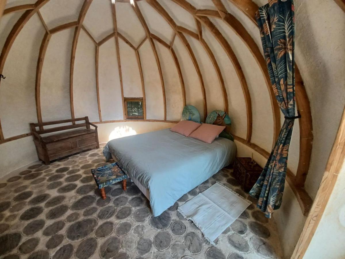 Sarl Verrerie Royale Val-Couesnon Bagian luar foto