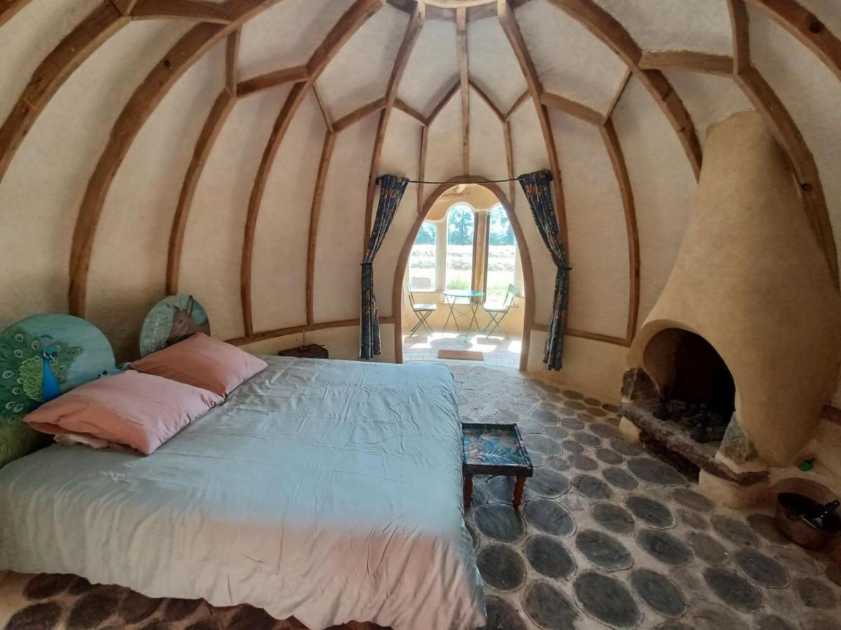 Sarl Verrerie Royale Val-Couesnon Bagian luar foto